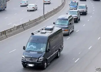 Mercedes-Benz Vans: Electric basis for all cases